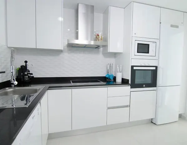 Apartamento de 2 dormitorios con vistas al mar - Capacidad 4