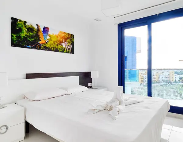  Apartamento de 3 dormitorios con bañera de hidromasaje - Ático - Capacidad 6